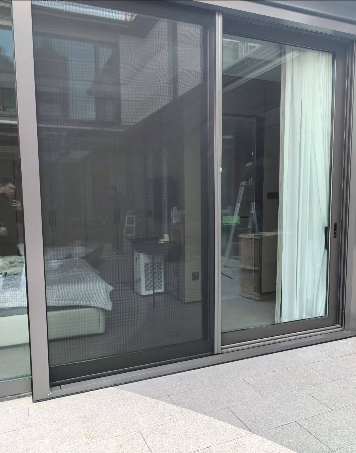隱形紗窗.png